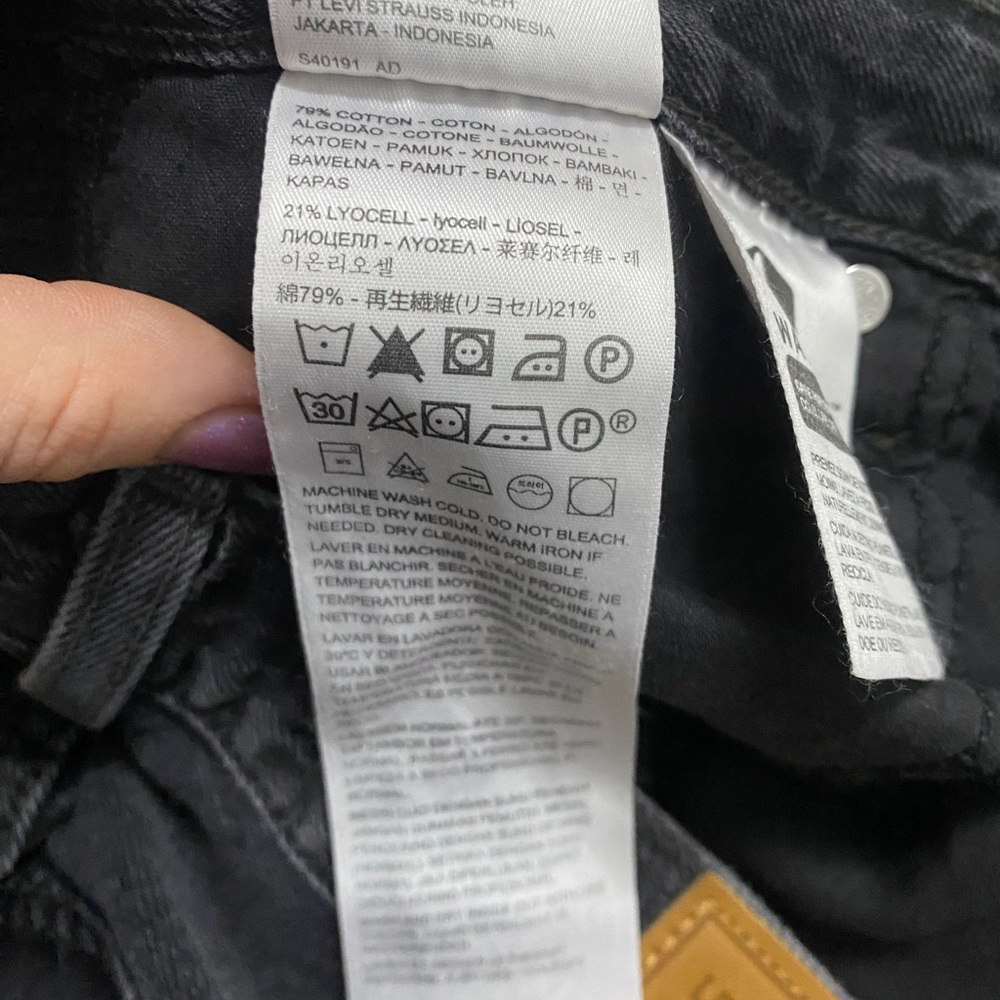 Levis Premium - 70s High rise flare jeans - Picture 8 of 14